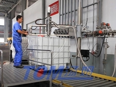 200kg-1T ημιαυτόματη μηχανή IBC για την πλήρωση δεξαμενών φυτοφαρμάκων και χημικών